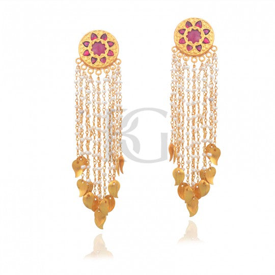 Gold finish jardhu jadau Punjabi Traditional pipal patti pearl beads choker  tika set with earrings | Beaded choker, Chokers, Pearl choker